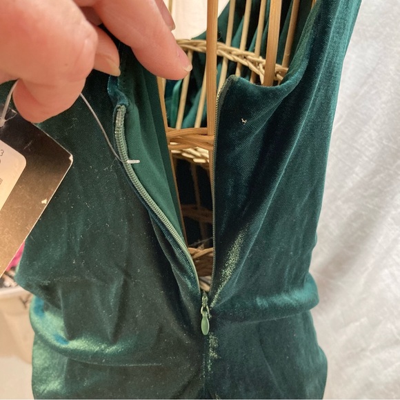 TOMMY HILFINGER VELVET GREEN PARTY DRESS RUCHING ZIP UP DRAPED NECK NWT SIZE 16 - Picture 11 of 15